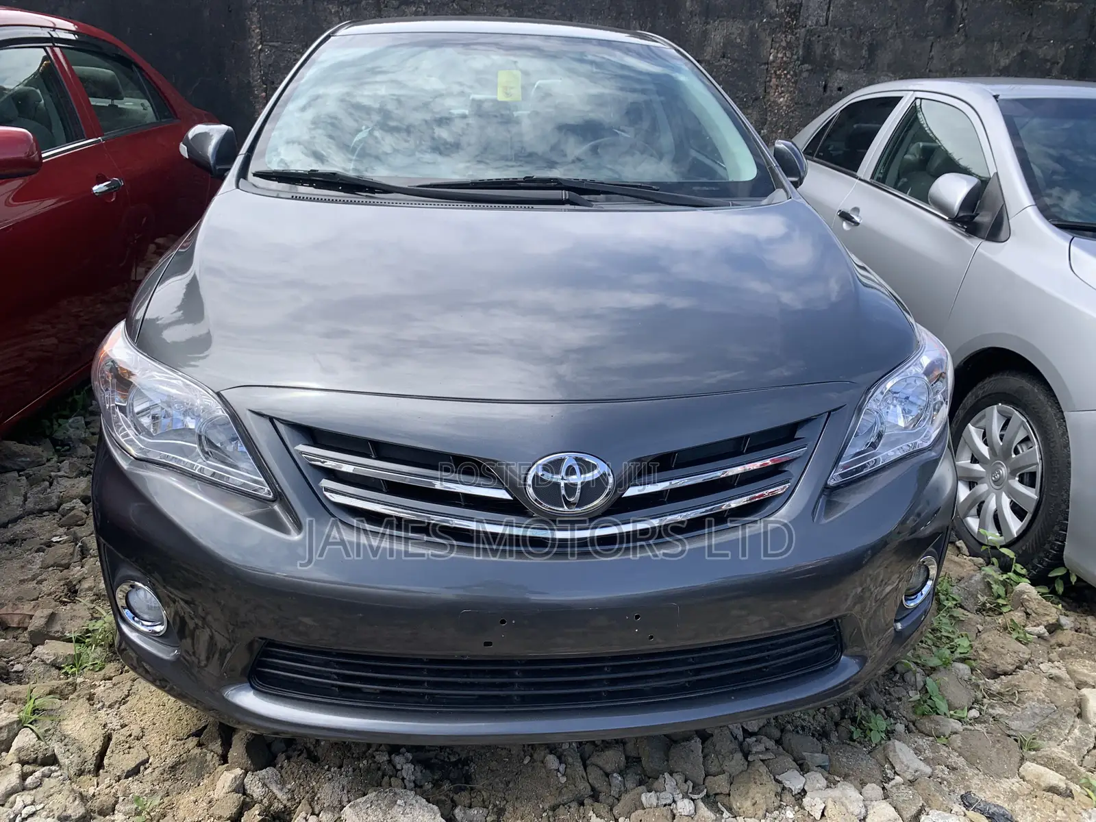 Toyota Corolla 2012 Gray