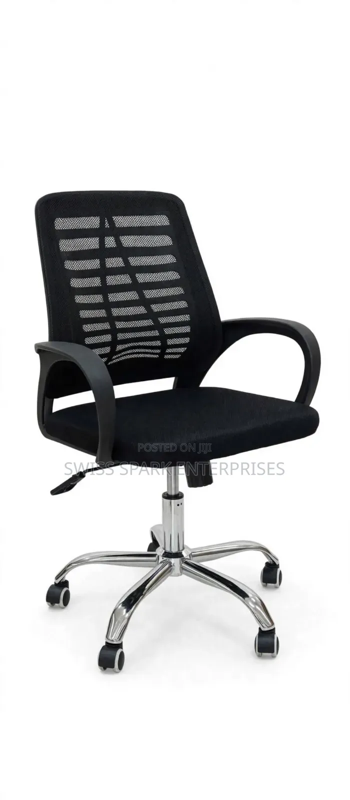 Black Mesh Ergonomic Office Chair - Swivel With Chrome Base Wheels