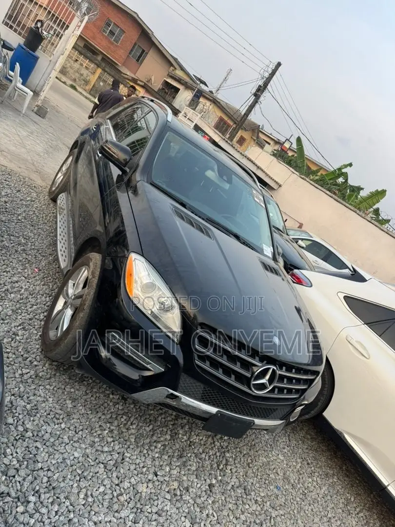 Mercedes-Benz M Class ML350 4MATIC 4dr SUV AWD (3.5L 6cyl 7A) 2014