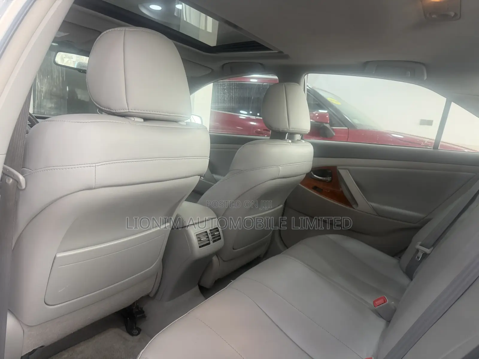 Toyota Camry XLE 4dr Sedan (2.4L 4cyl 5A) 2009 Silver