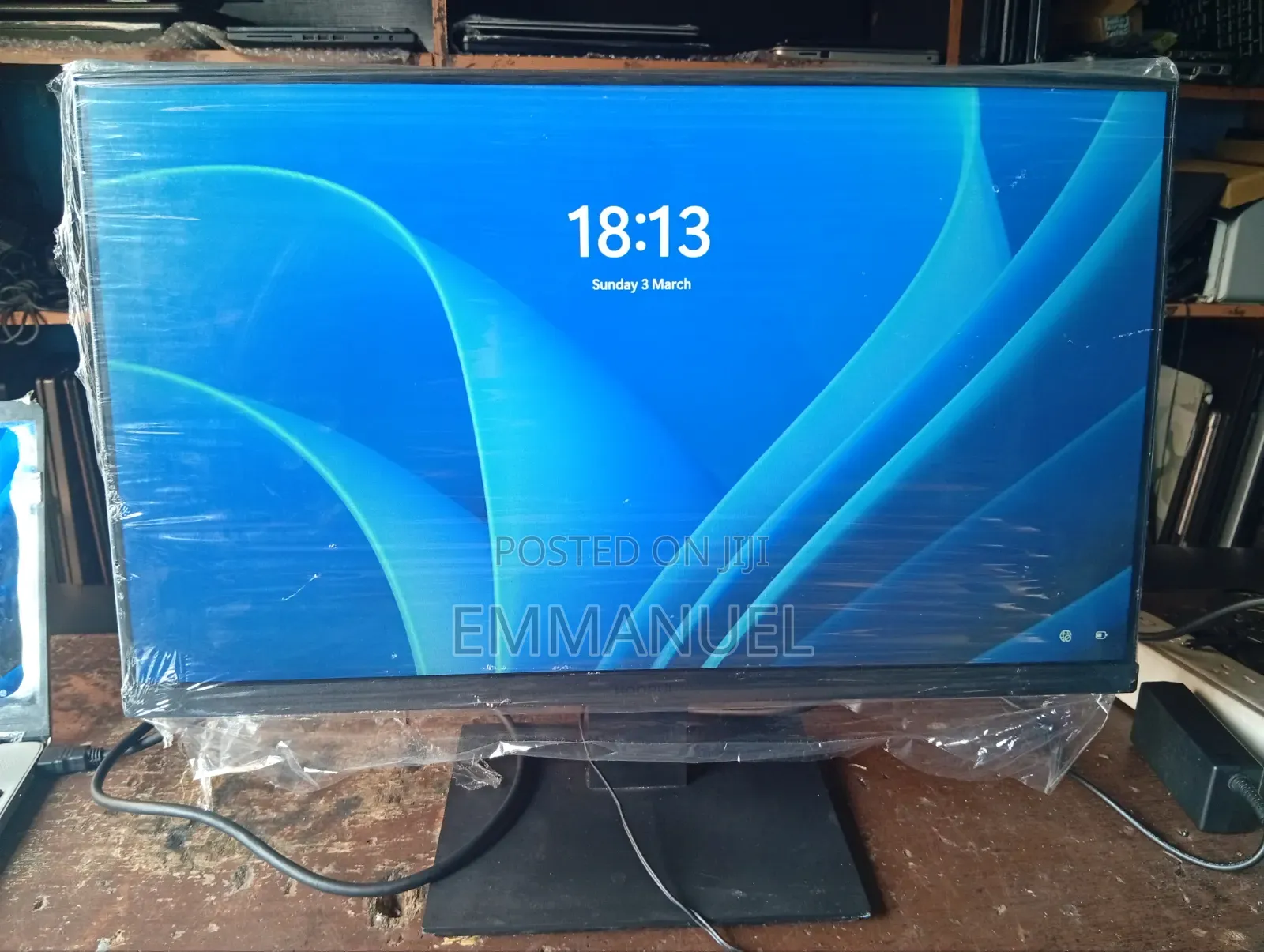Framles Monitor 24 Inches