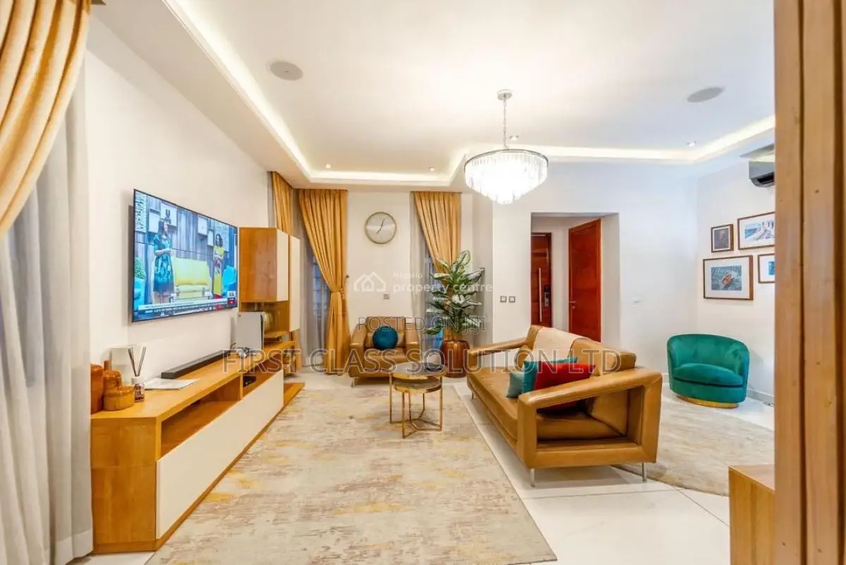 Exquisite 4 Bedroom Detached Duplex With Luxurious Furnishing