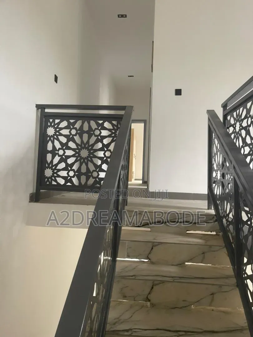 3bdrm Duplex in Ikosi for rent