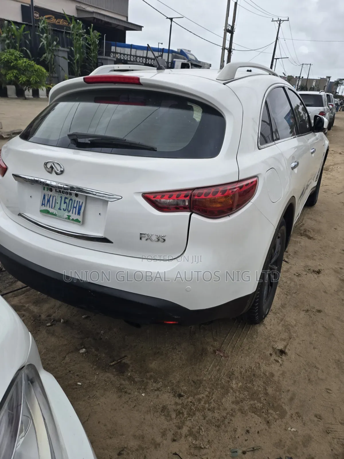 Infiniti FX 2010 White
