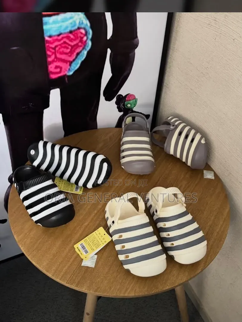 Quality Stripe Crocs