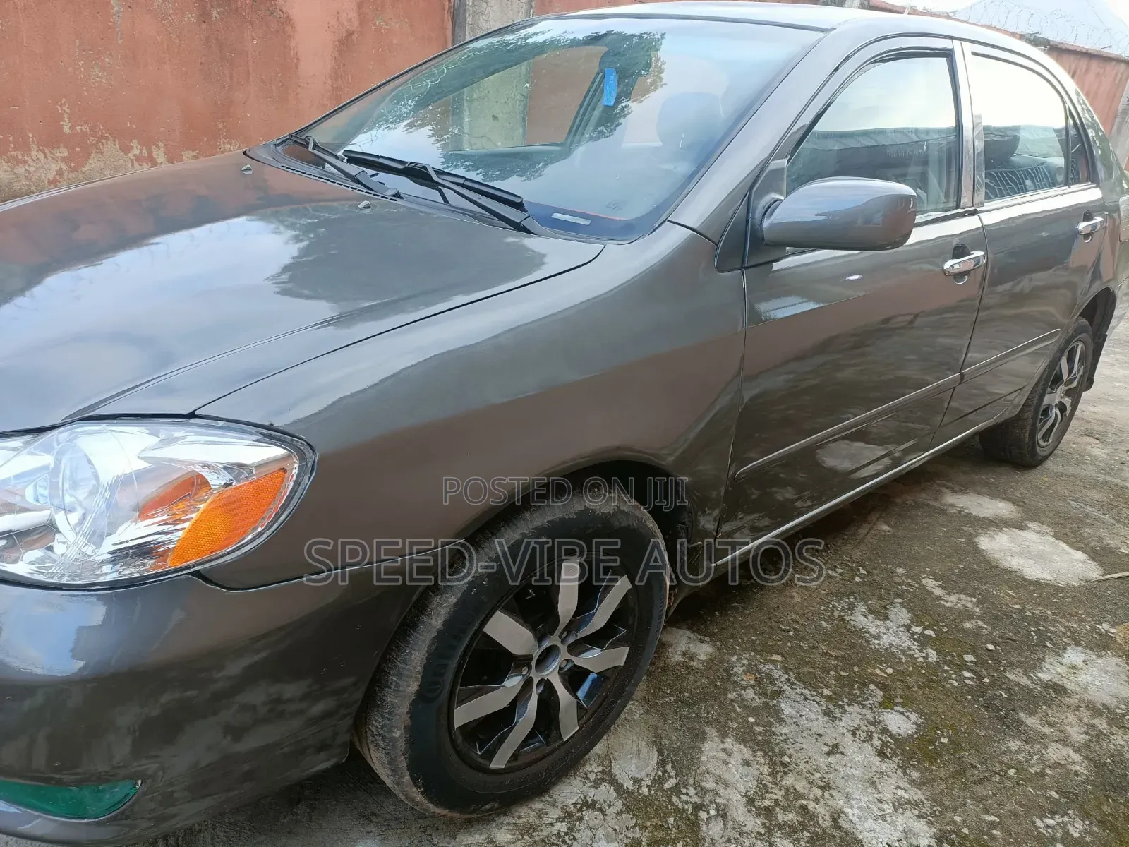 Toyota Corolla 2005 Gray