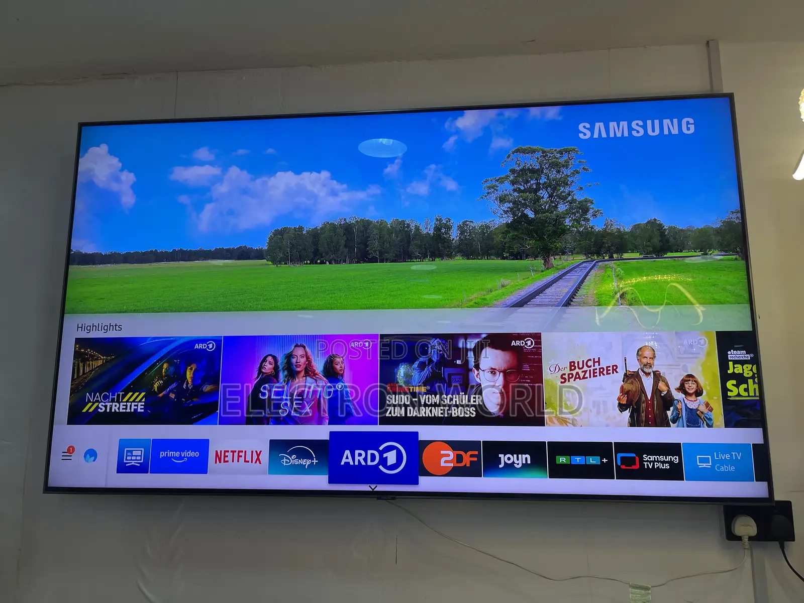 Made in Europe Premium 75inch Samsung Qled Uhdr Smart TV