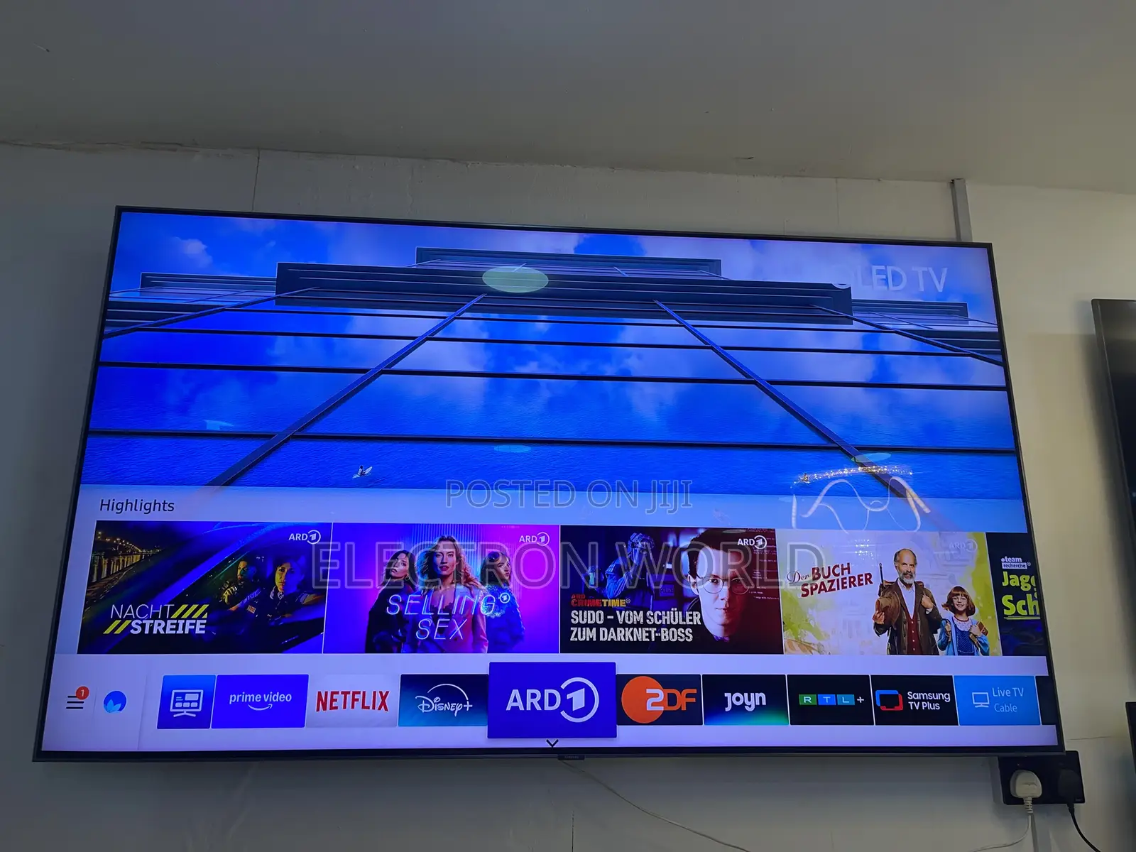 Made in Europe Premium 75inch Samsung Qled Uhdr Smart TV
