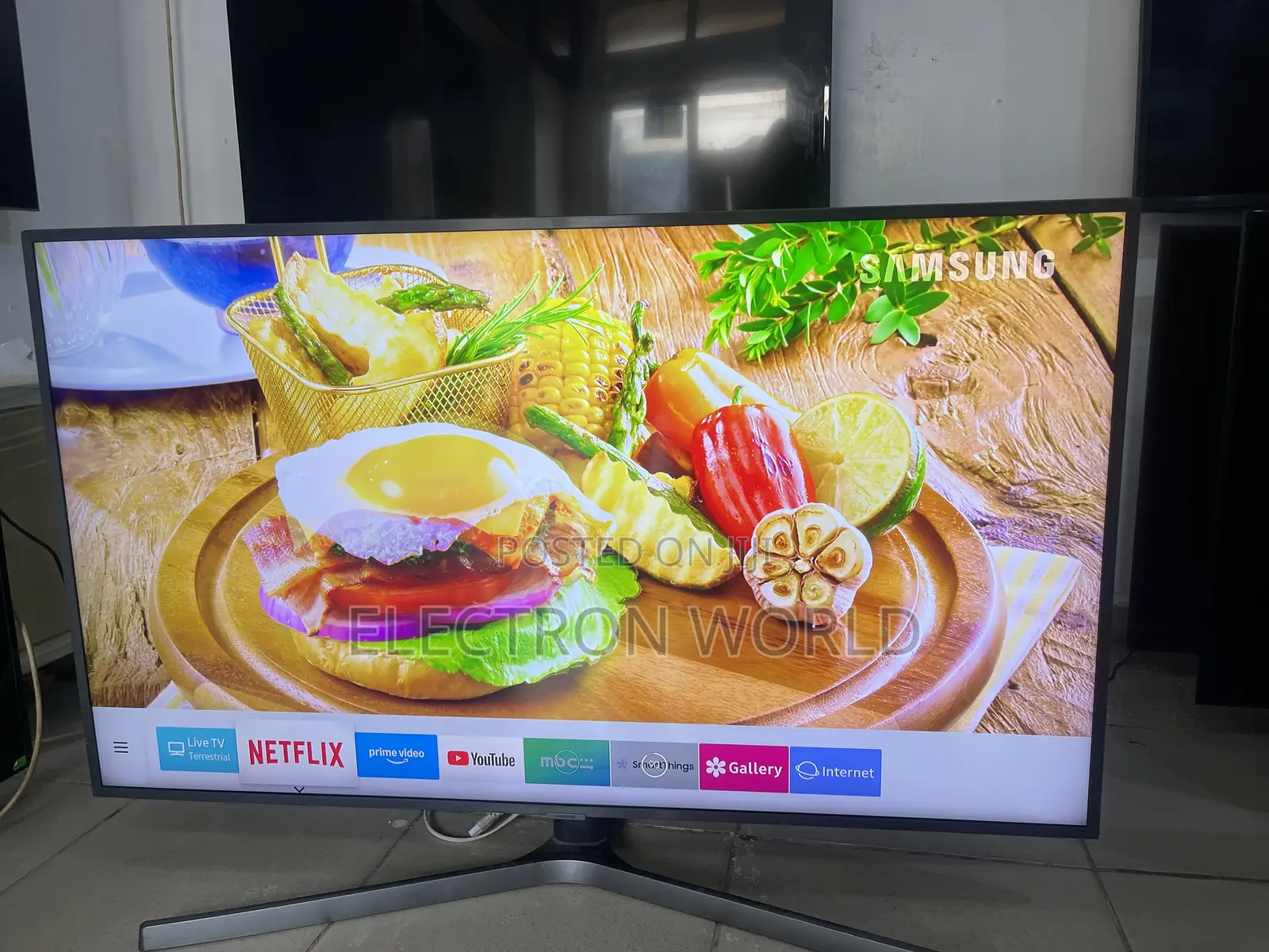 Made in Europe Premium 75inch Samsung Qled Uhdr Smart TV