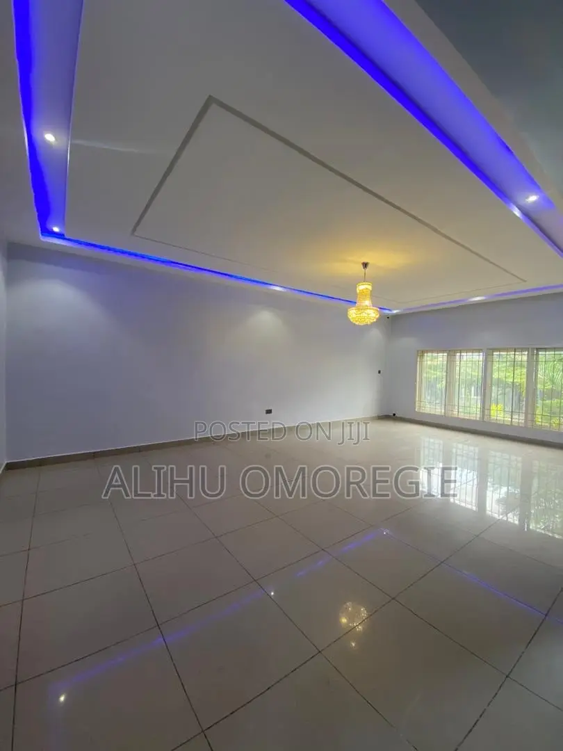 4bdrm Duplex in Brookshore Estate, Karsana for rent