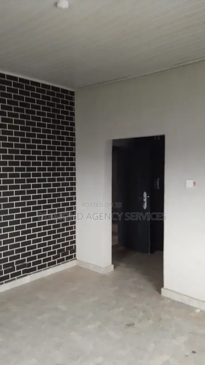 2bdrm Apartment in Reserve B, Owerri for rent