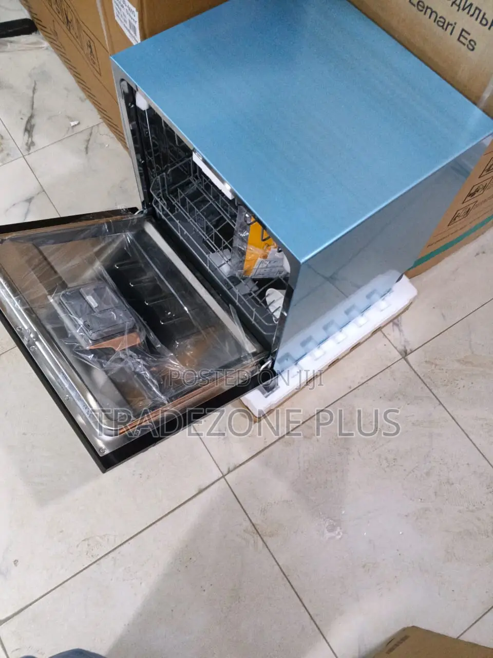 Phima PHD24 Dishwashing Machine – Easy Kitchen Cleaning