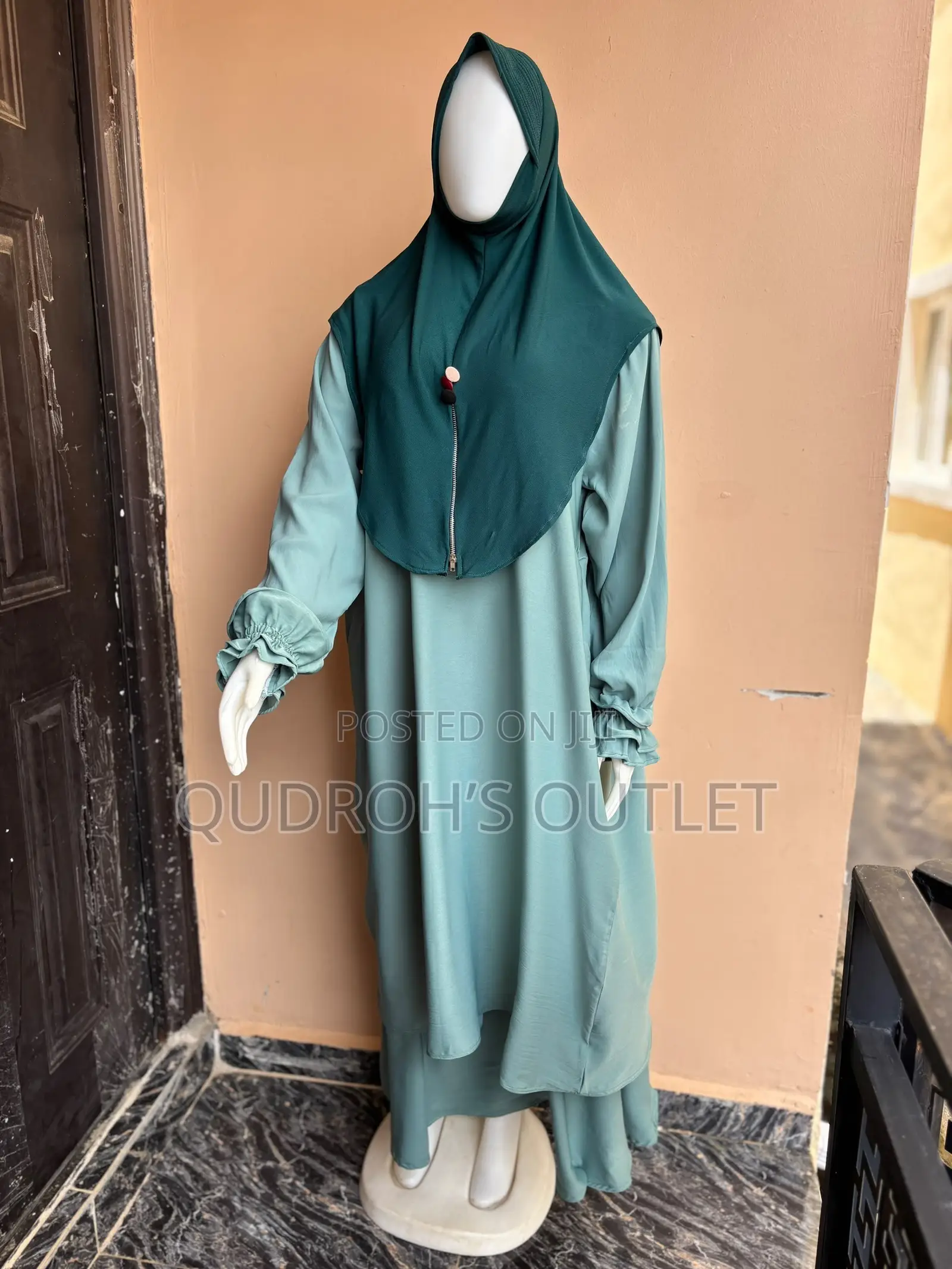 Abaya With Hijab