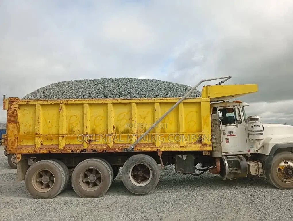 Best Chippings for Decking Lintel - 3/4 1/2 Inch Solid Granite