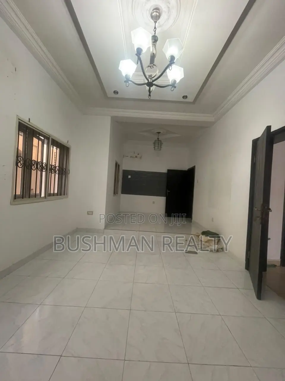 3bdrm Apartment in Chevron for rent