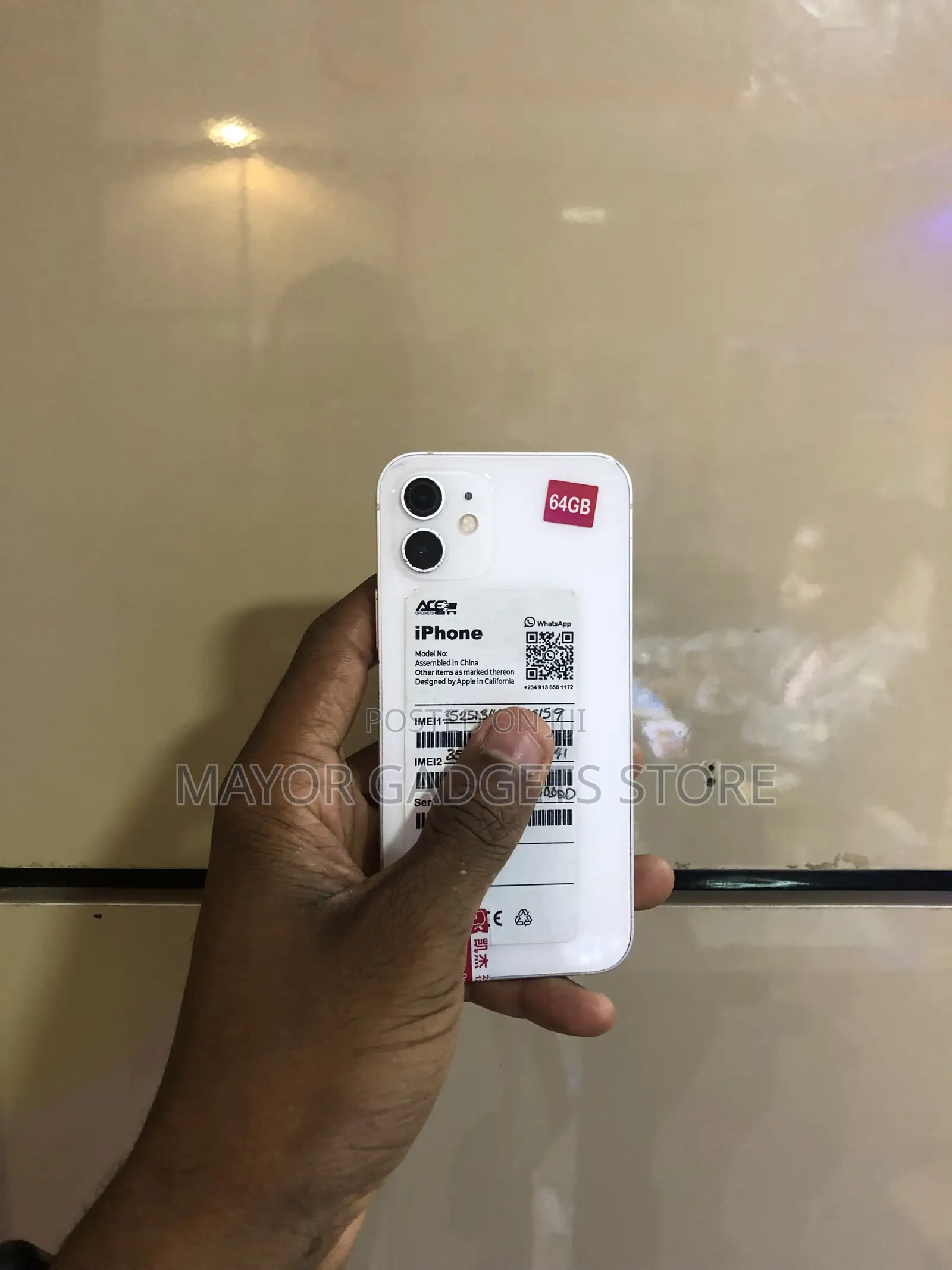 Apple iPhone 12 64 GB White