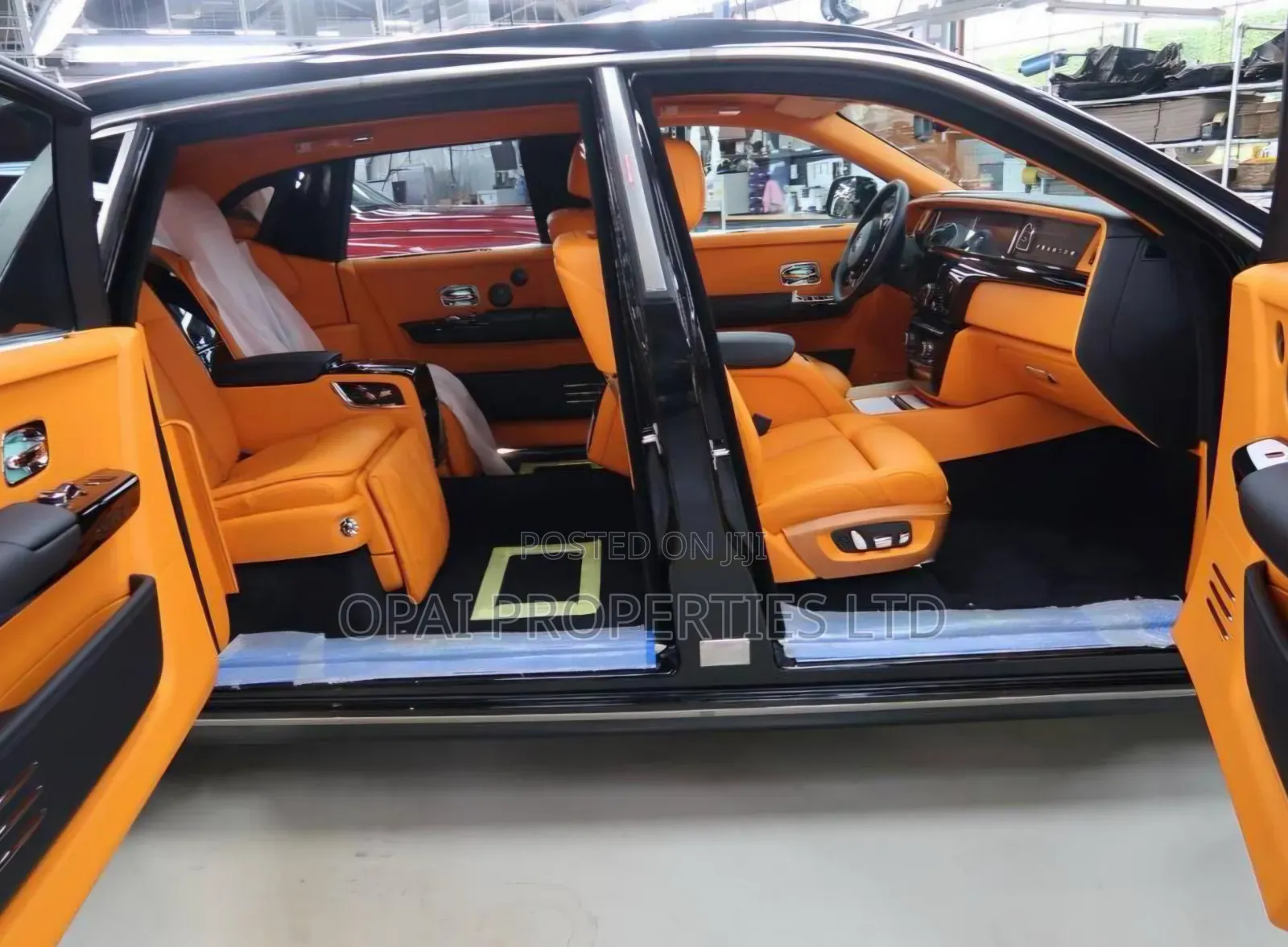 New Rolls-Royce Phantom 2026 Black