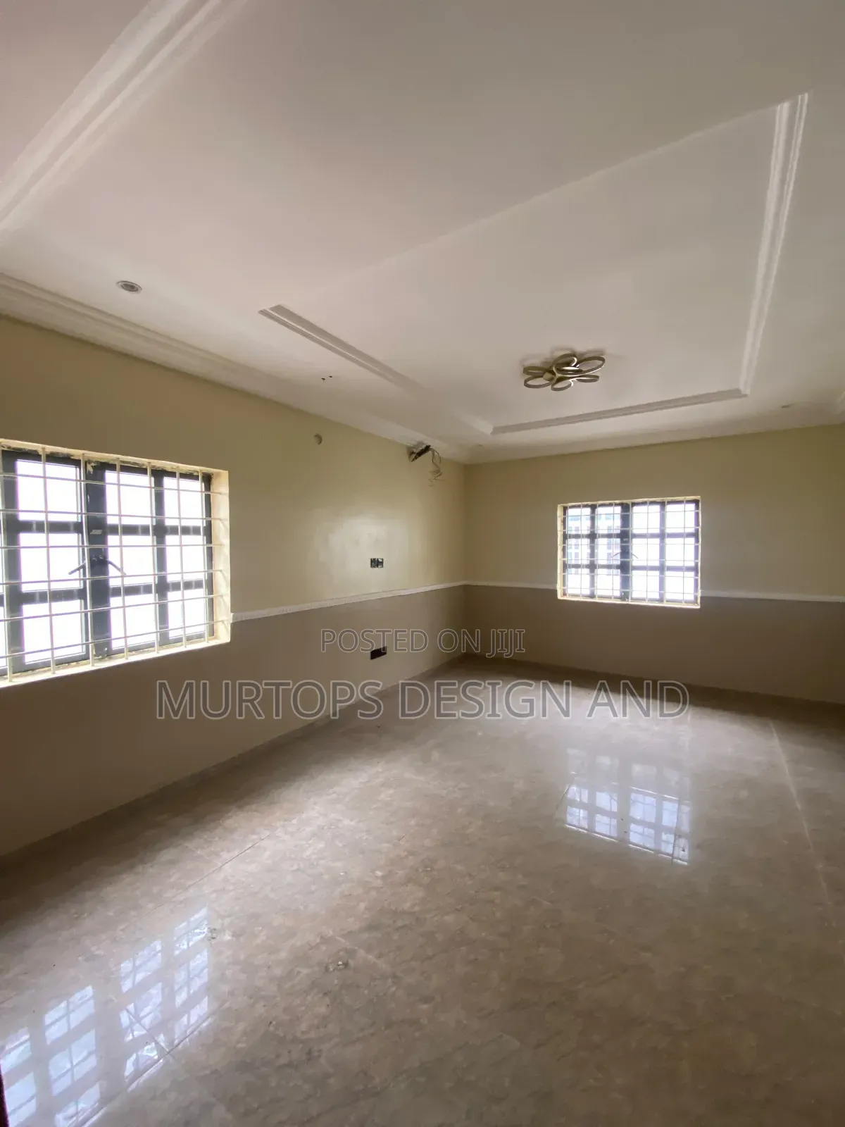 6bdrm Duplex in Carlton Gate, Chevron for sale
