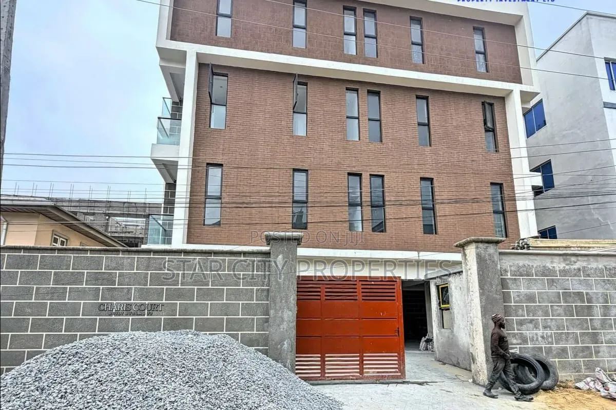 3bdrm Maisonette in Ikate for sale