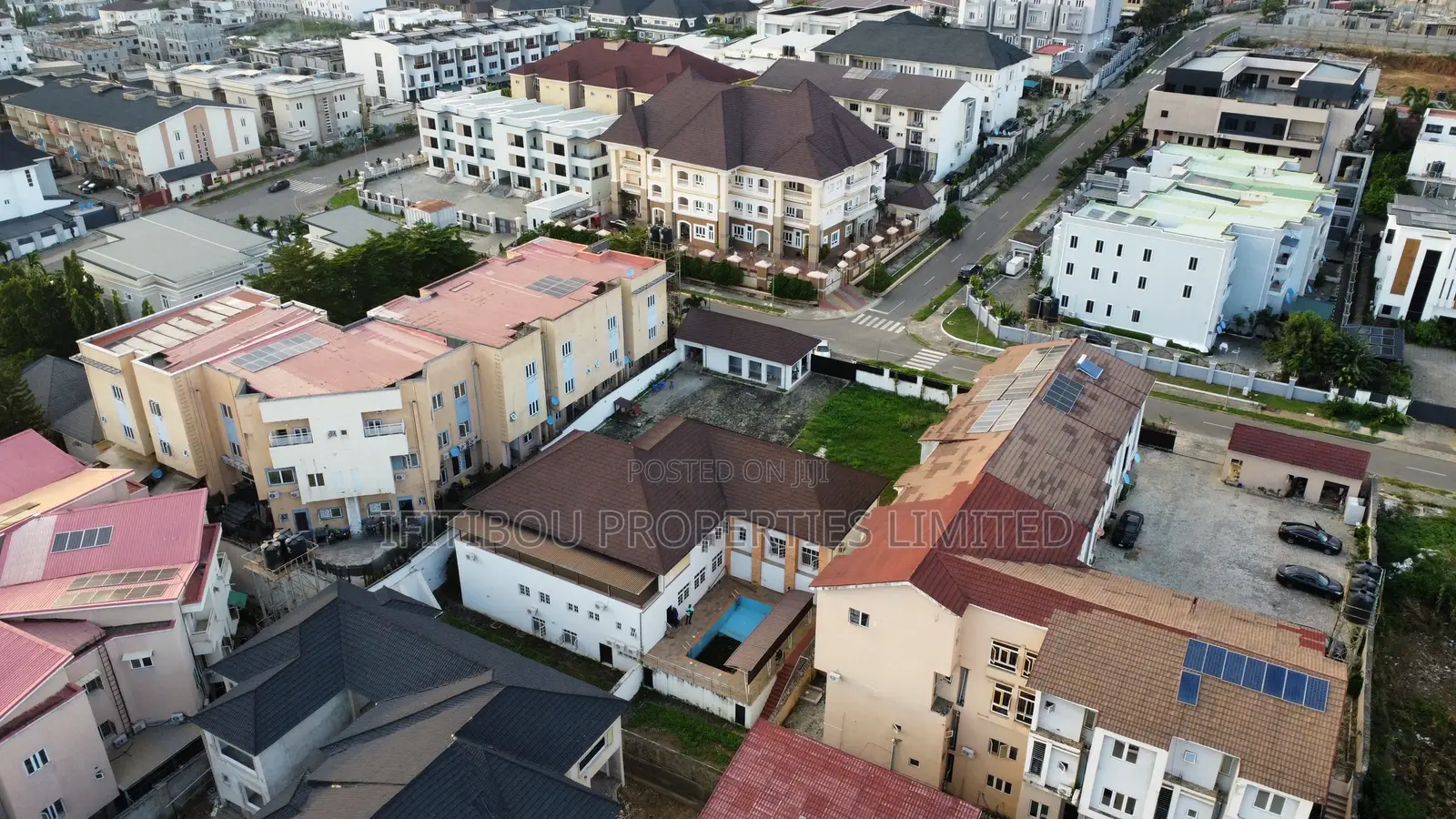 7bdrm Duplex in Guzape District for rent