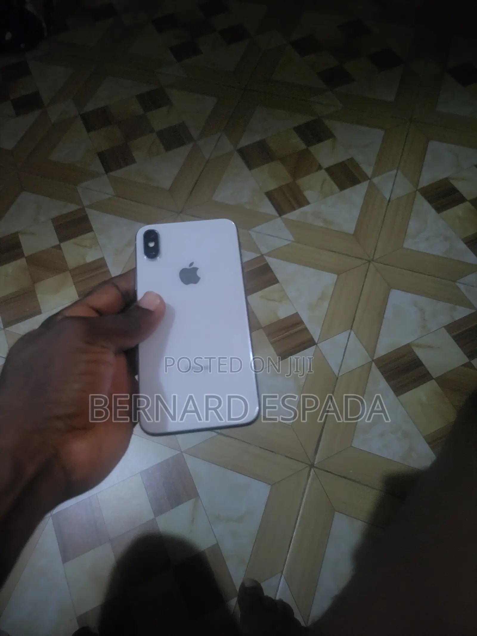 Apple iPhone X 256 GB White