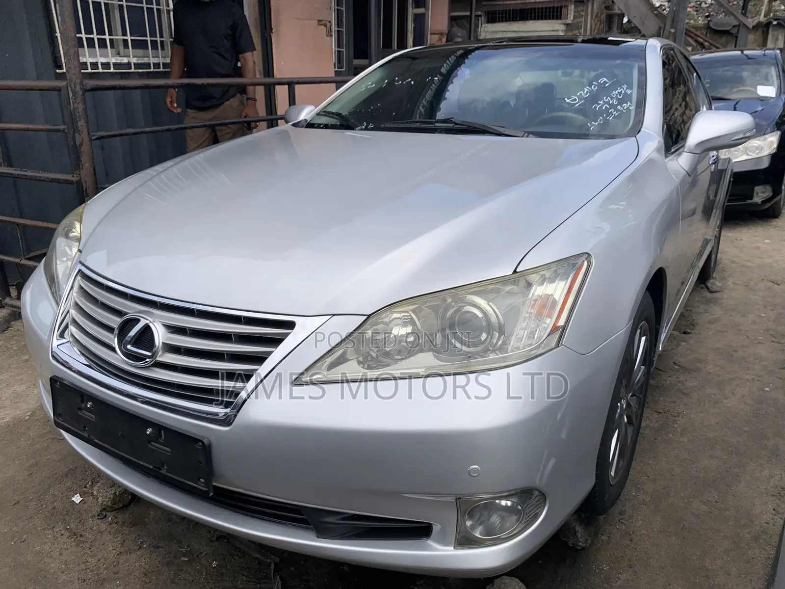 Lexus ES 350 2010 Silver