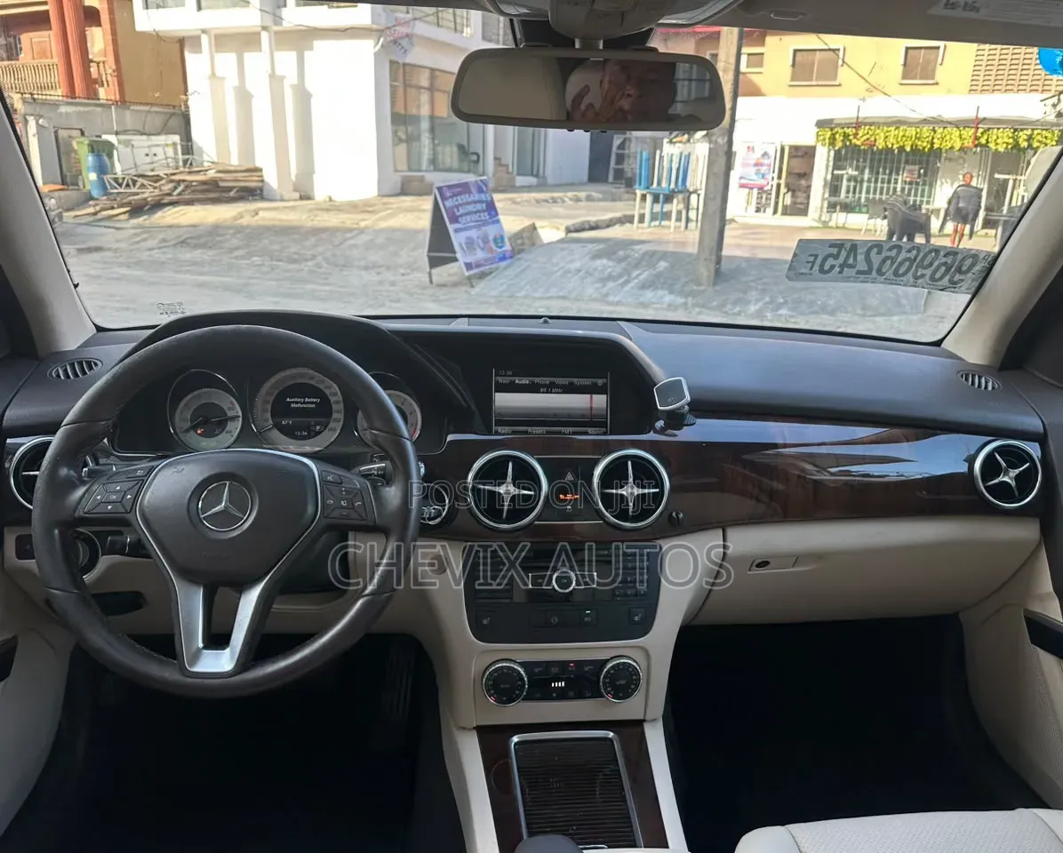 Mercedes-Benz GLK-Class 2014 Black