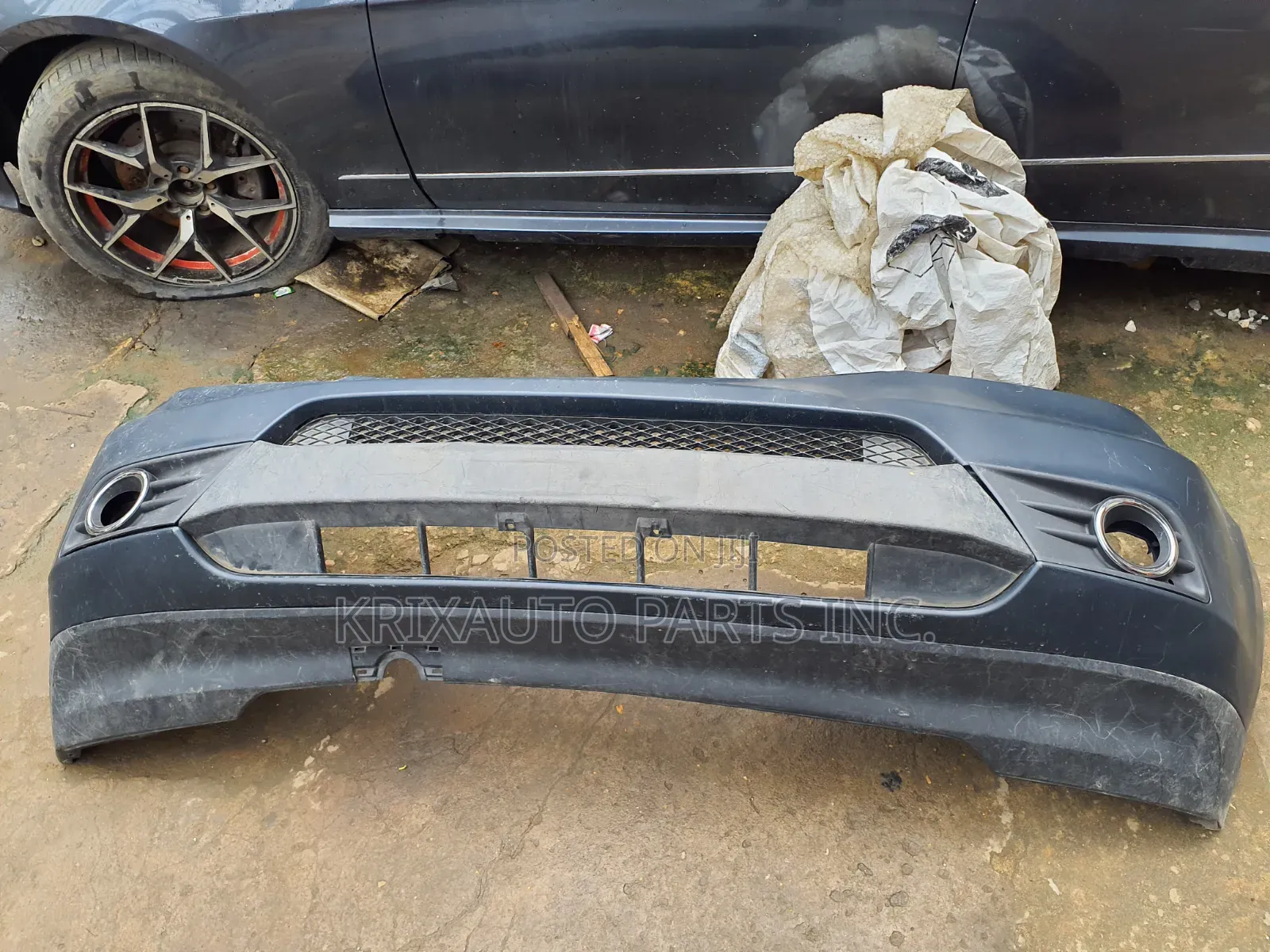 Front Bumper and Grille Honda Pilot 2012