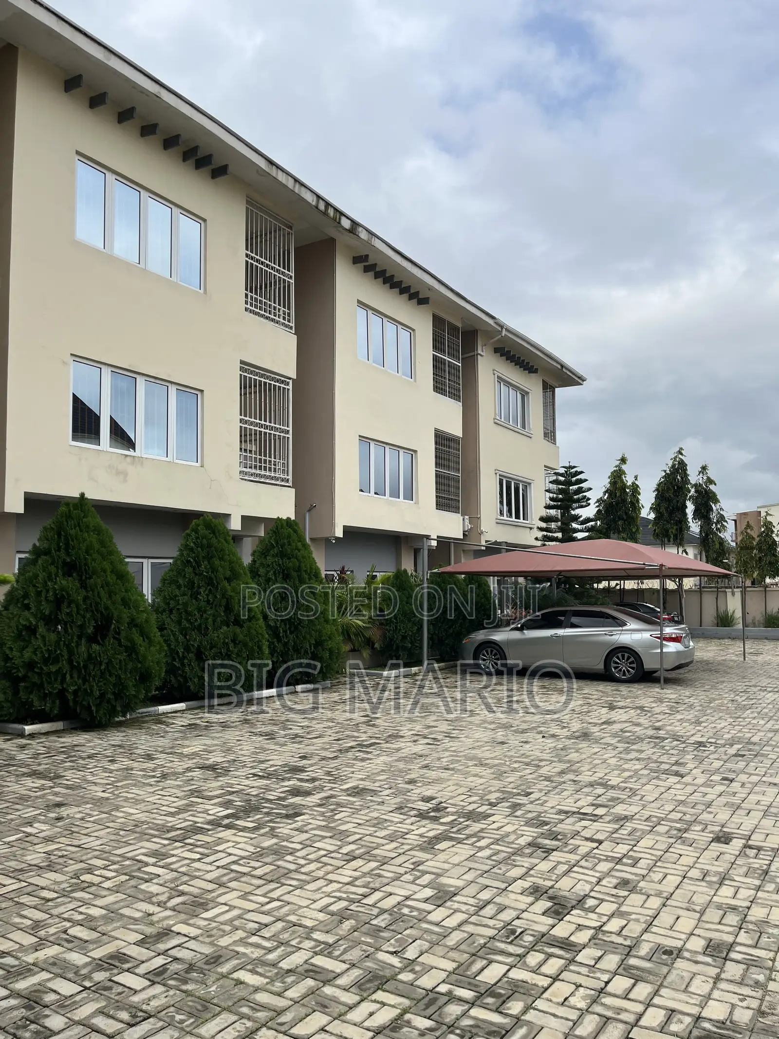 4bdrm Duplex in 1000, Guzape District for sale