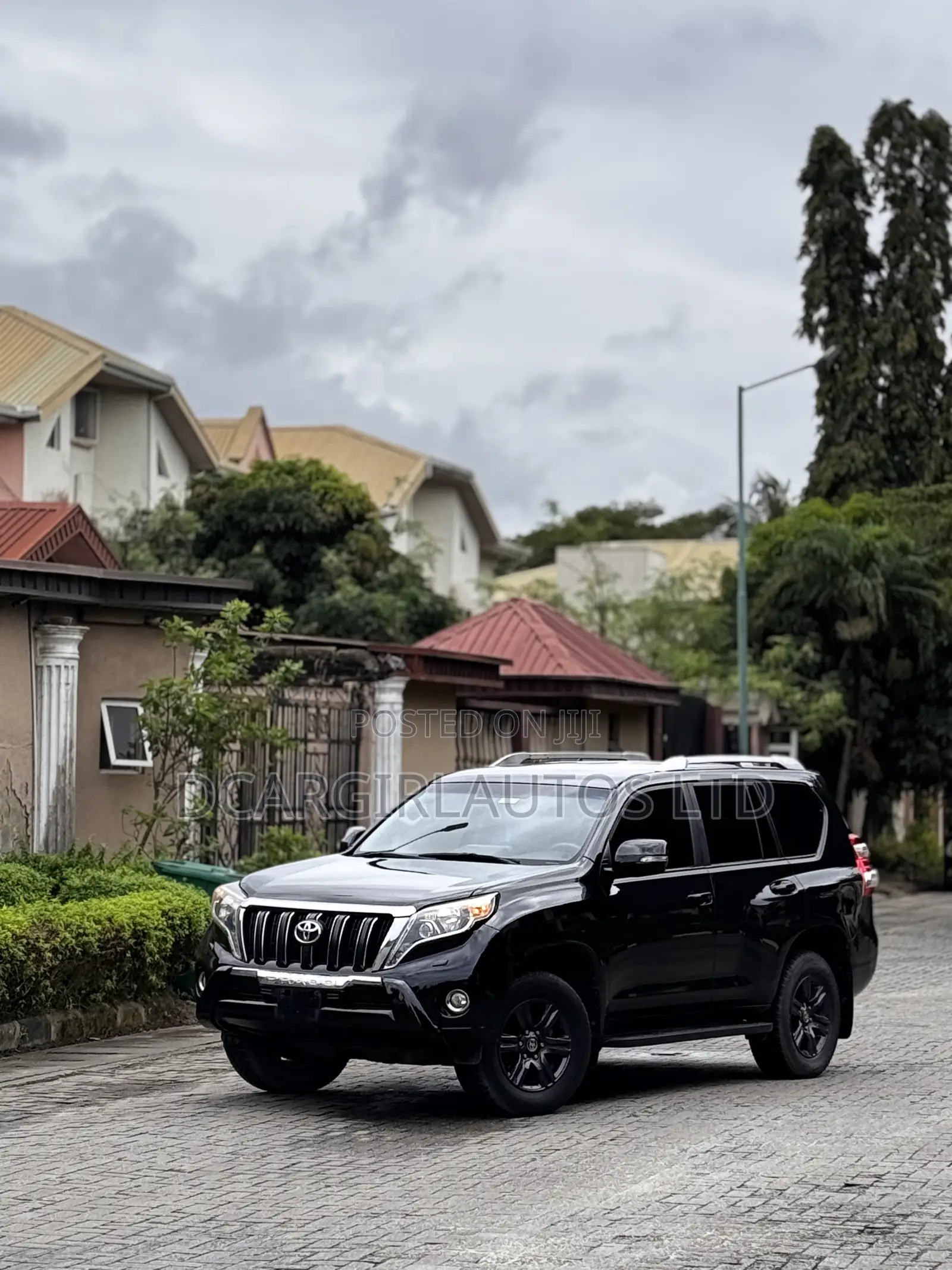 Toyota Land Cruiser Prado 2014 Black