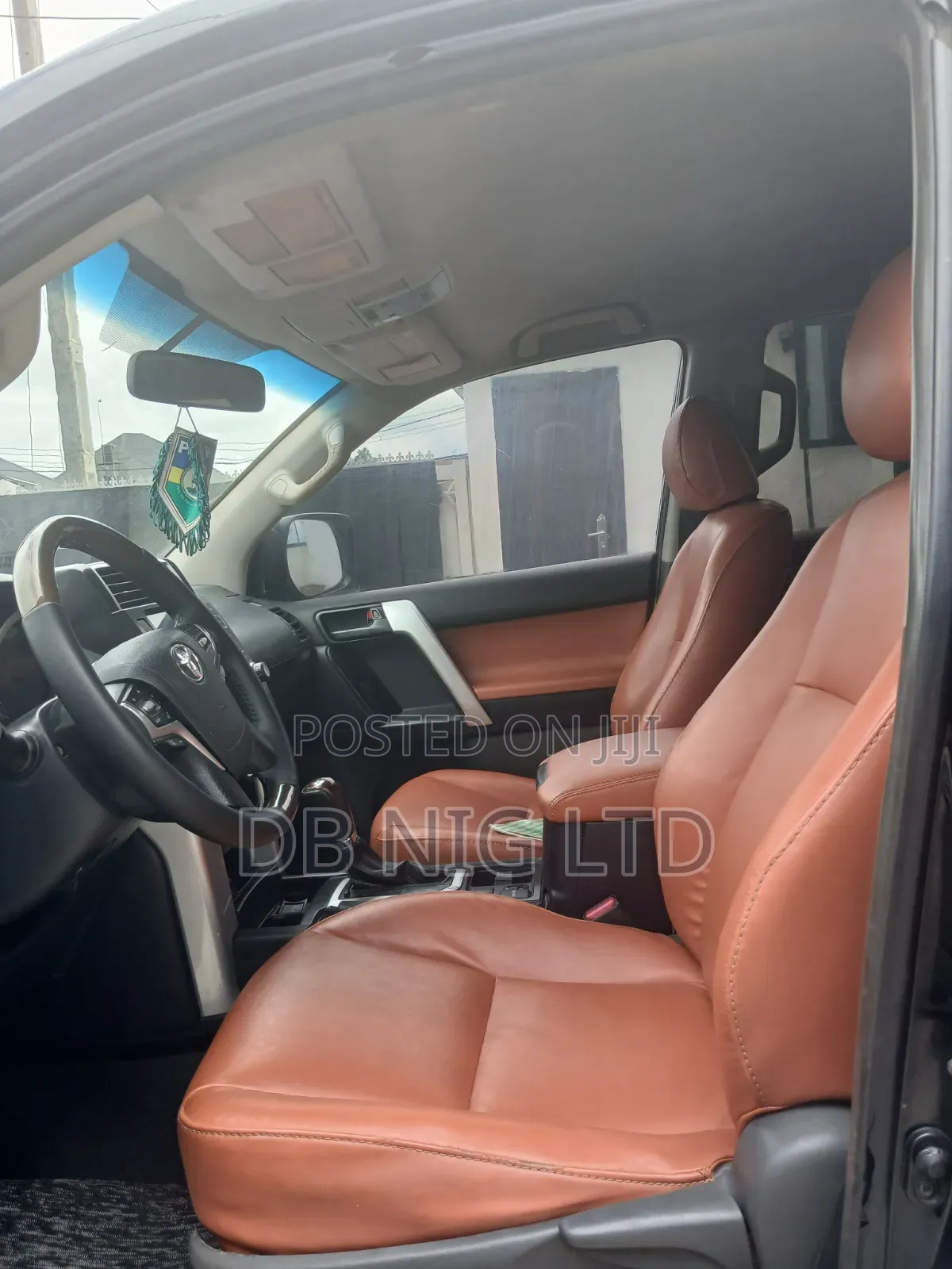 Toyota Land Cruiser Prado 4.0 Petrol TX 2011 Black