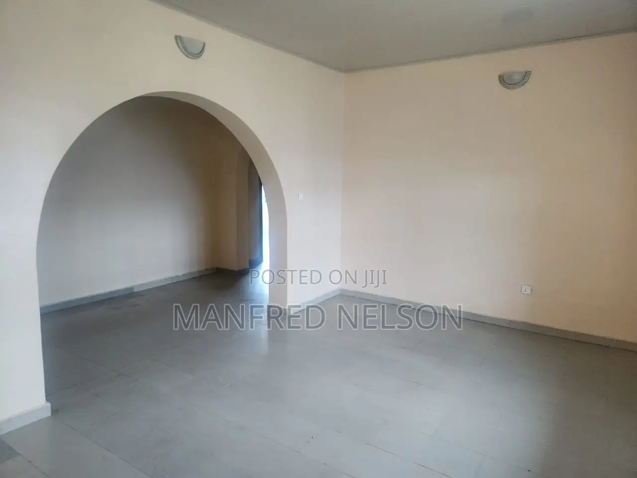 8bdrm Duplex in Asokoro for rent