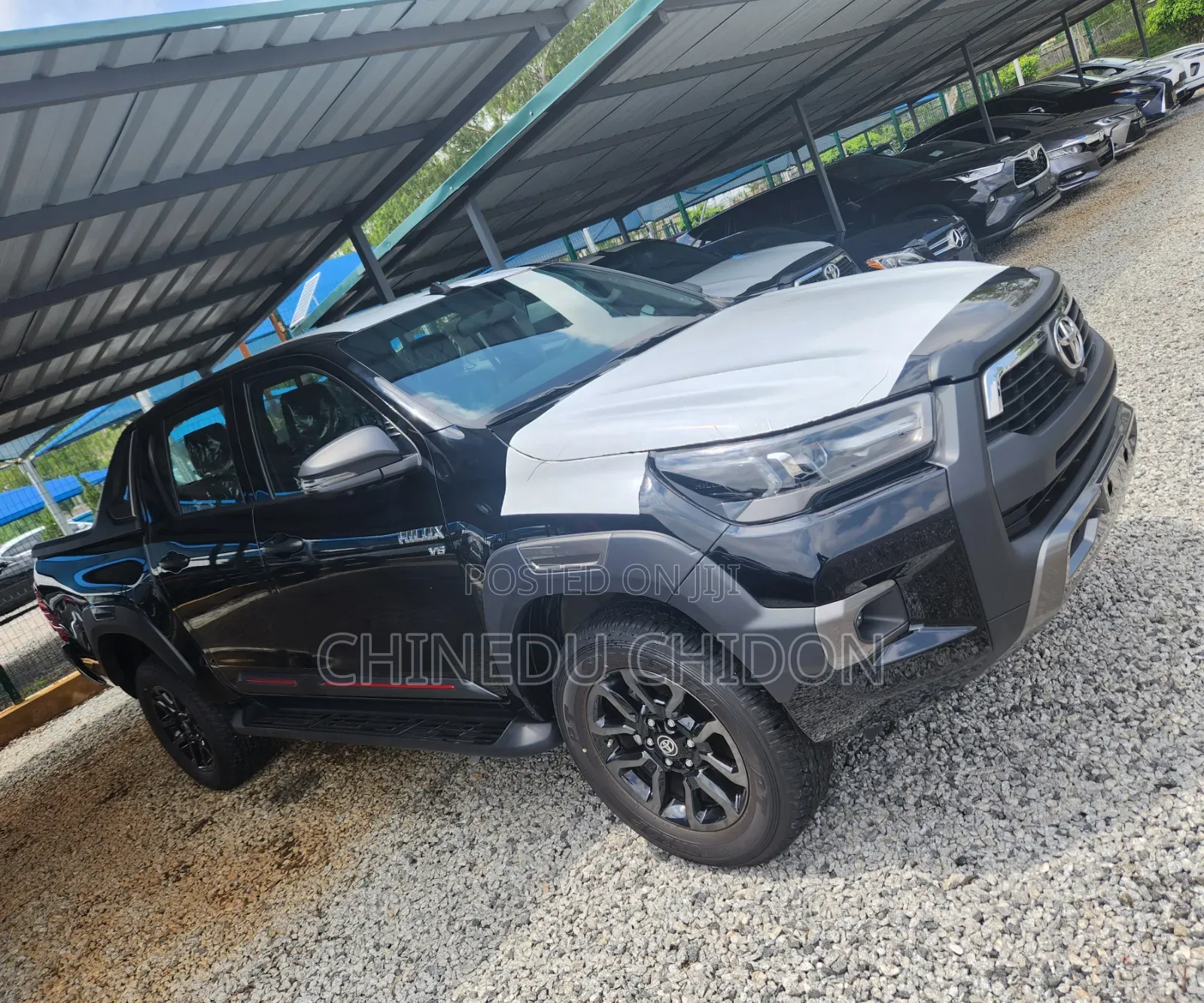 New Toyota Hilux 2025 Black
