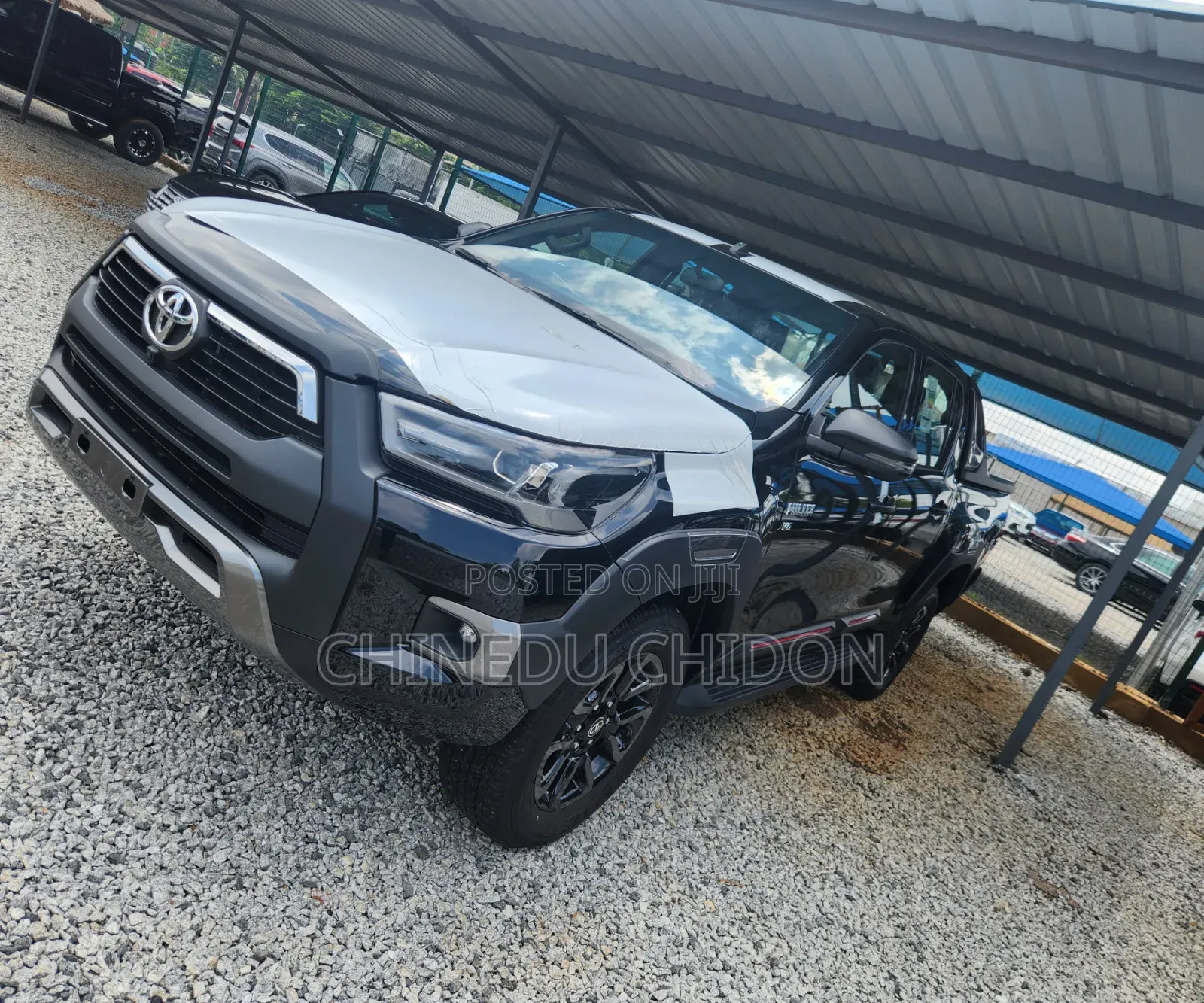 New Toyota Hilux 2025 Black