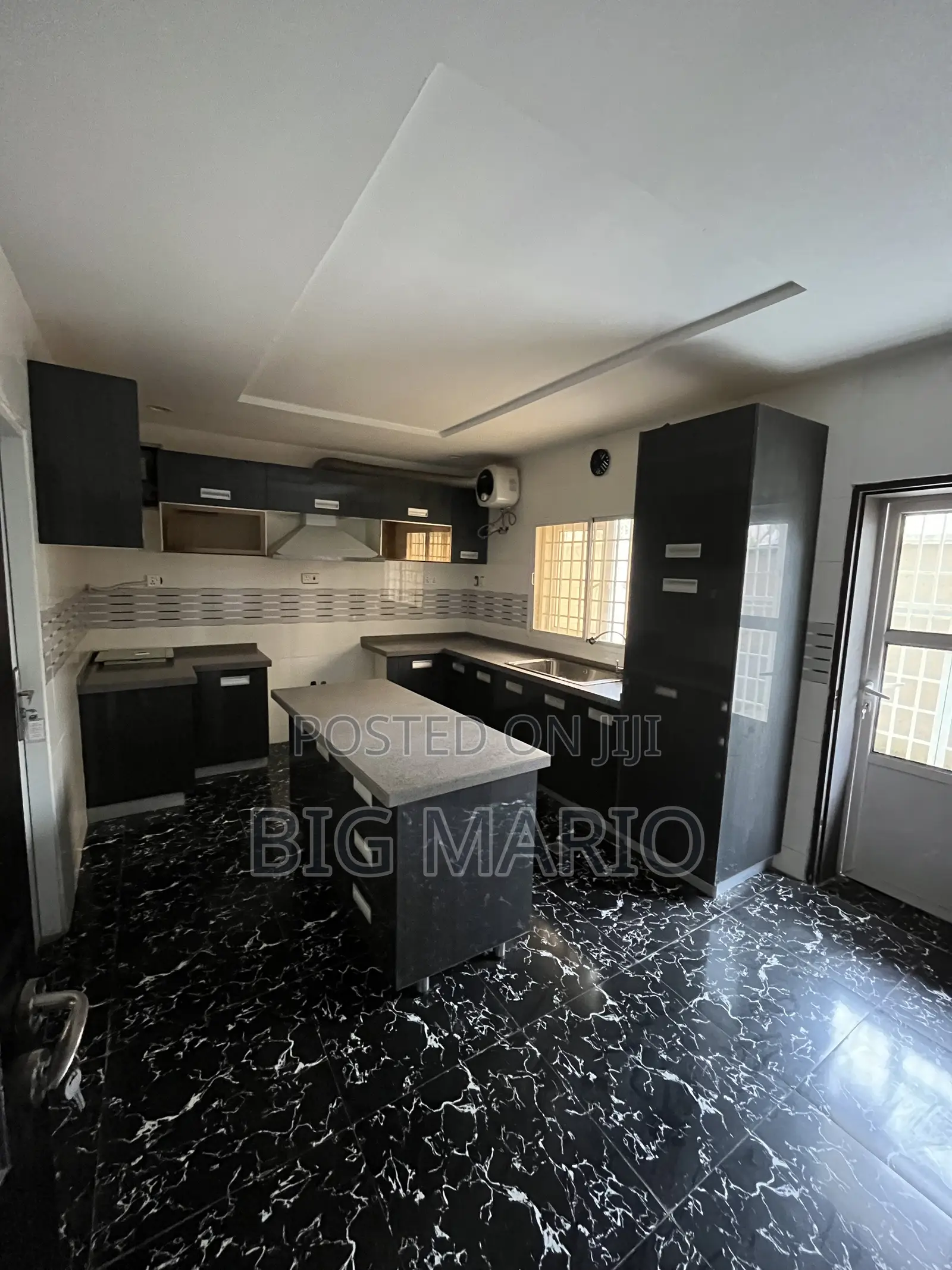 4bdrm Duplex in Guzape for sale