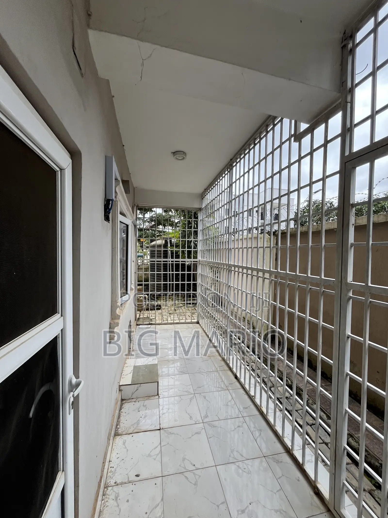 4bdrm Duplex in Guzape for sale