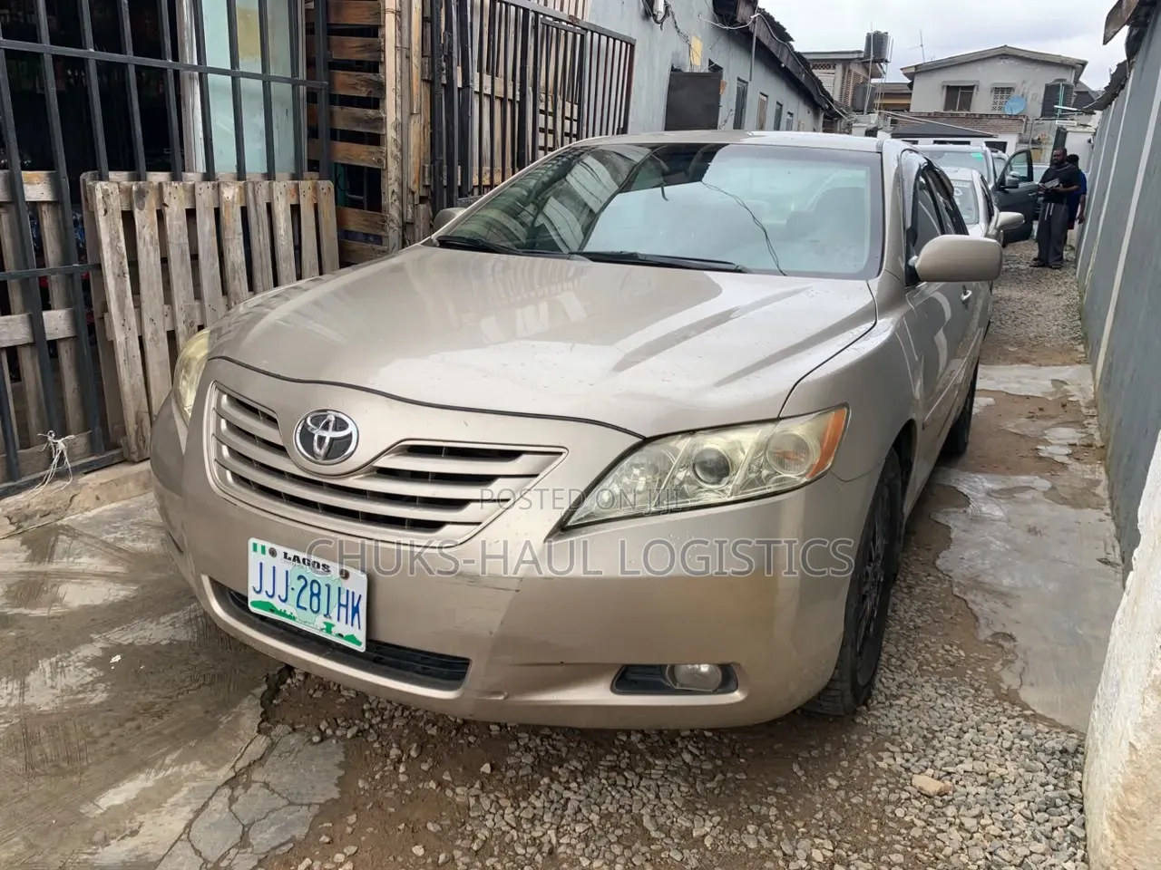 Toyota Camry LE 4dr Sedan (2.4L 4cyl 5A) 2009 Gold
