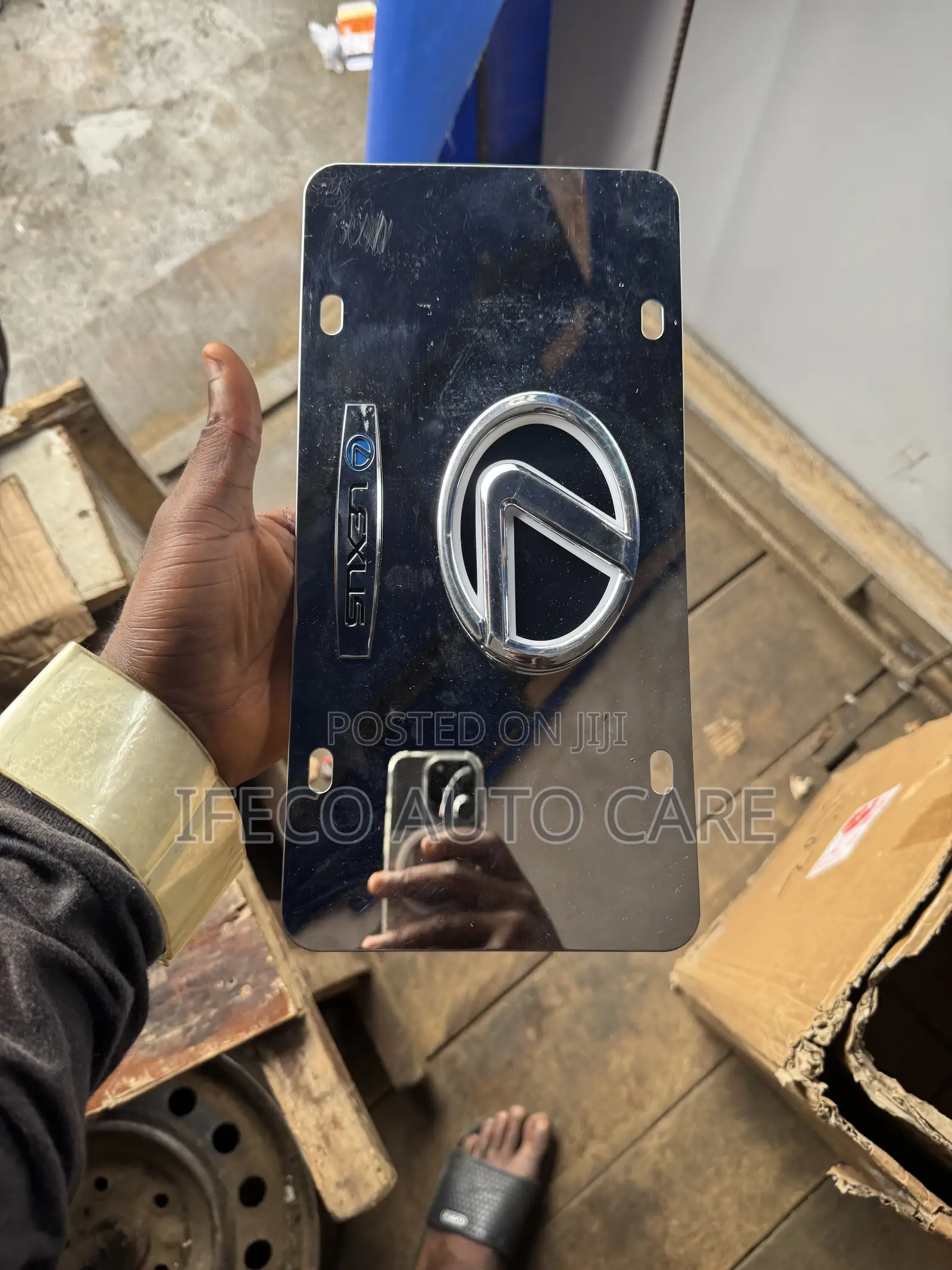 Plate Number Hanger With Light for Lexus