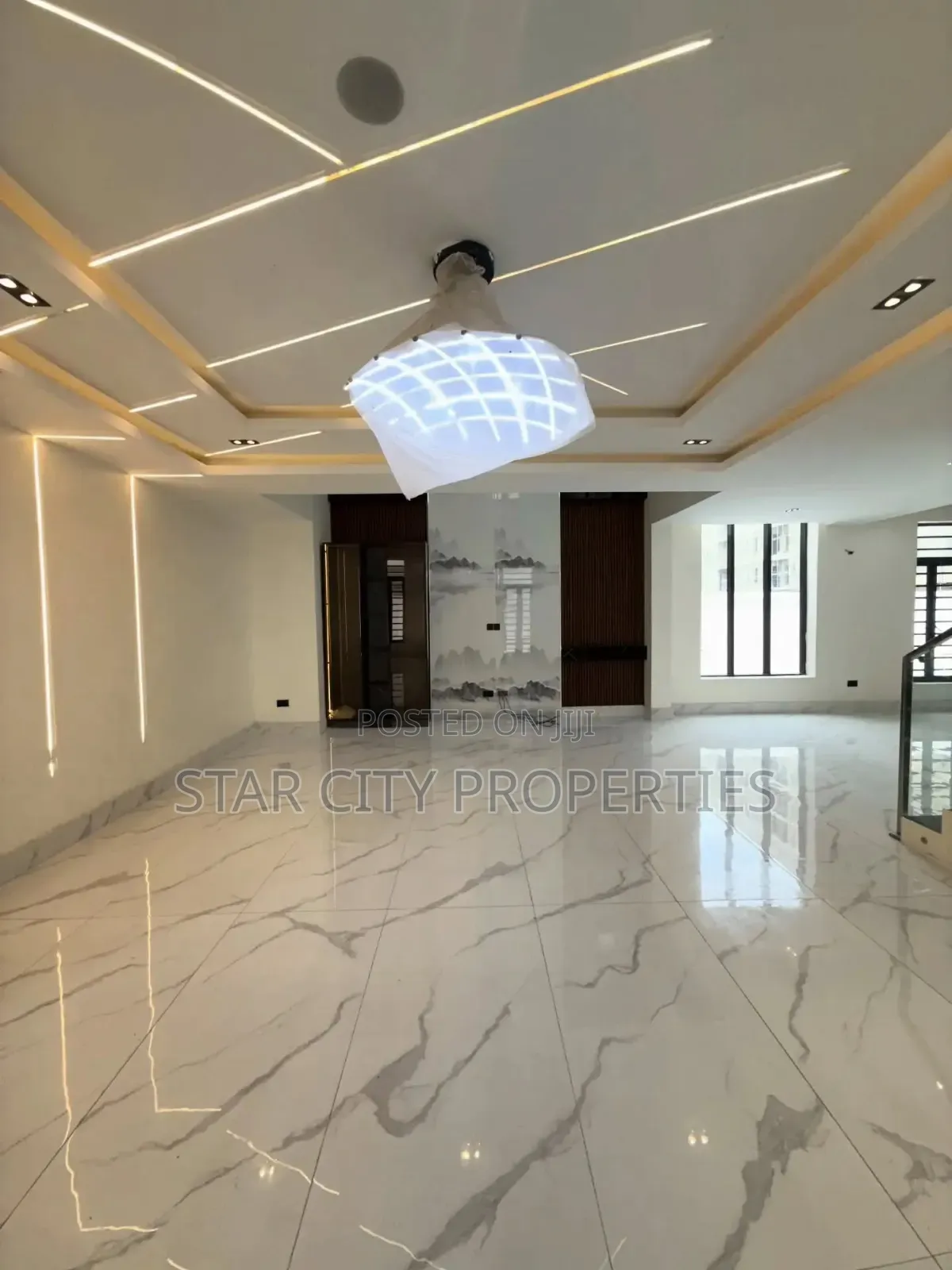 5bdrm Duplex in Lekki for sale