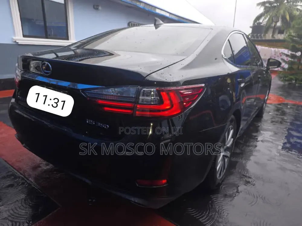 Lexus ES 2016 Black