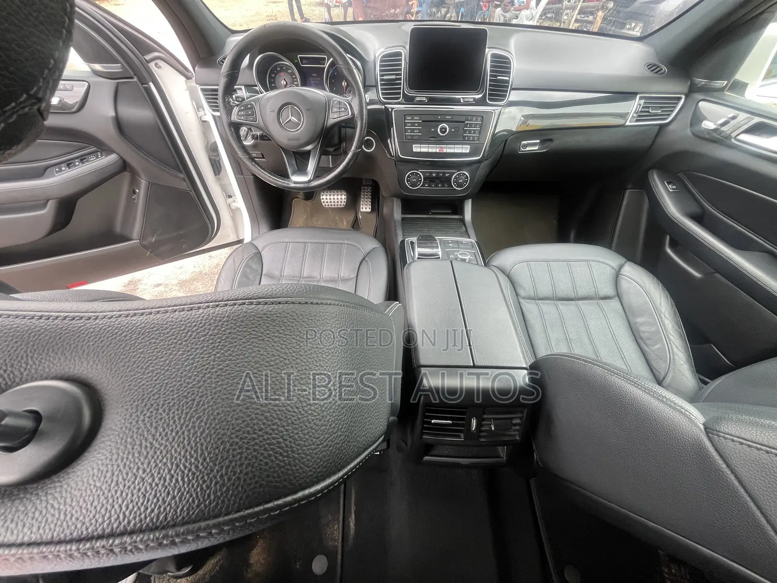 Mercedes-Benz GLE-Class 2018 White