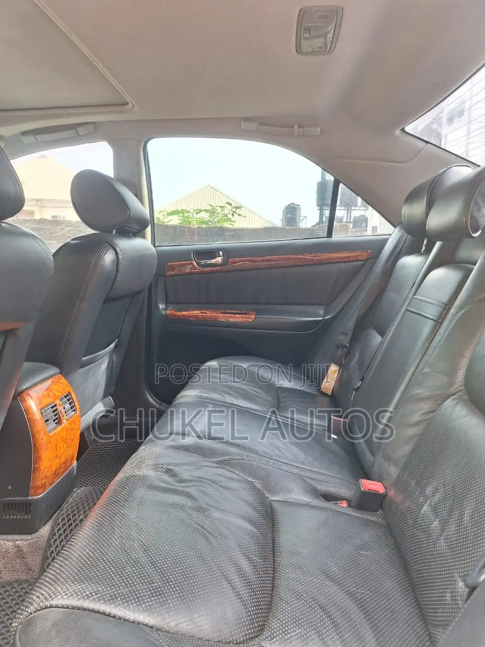 Toyota Camry XLE 4dr Sedan (2.4L 4cyl 5A) 2005 Silver