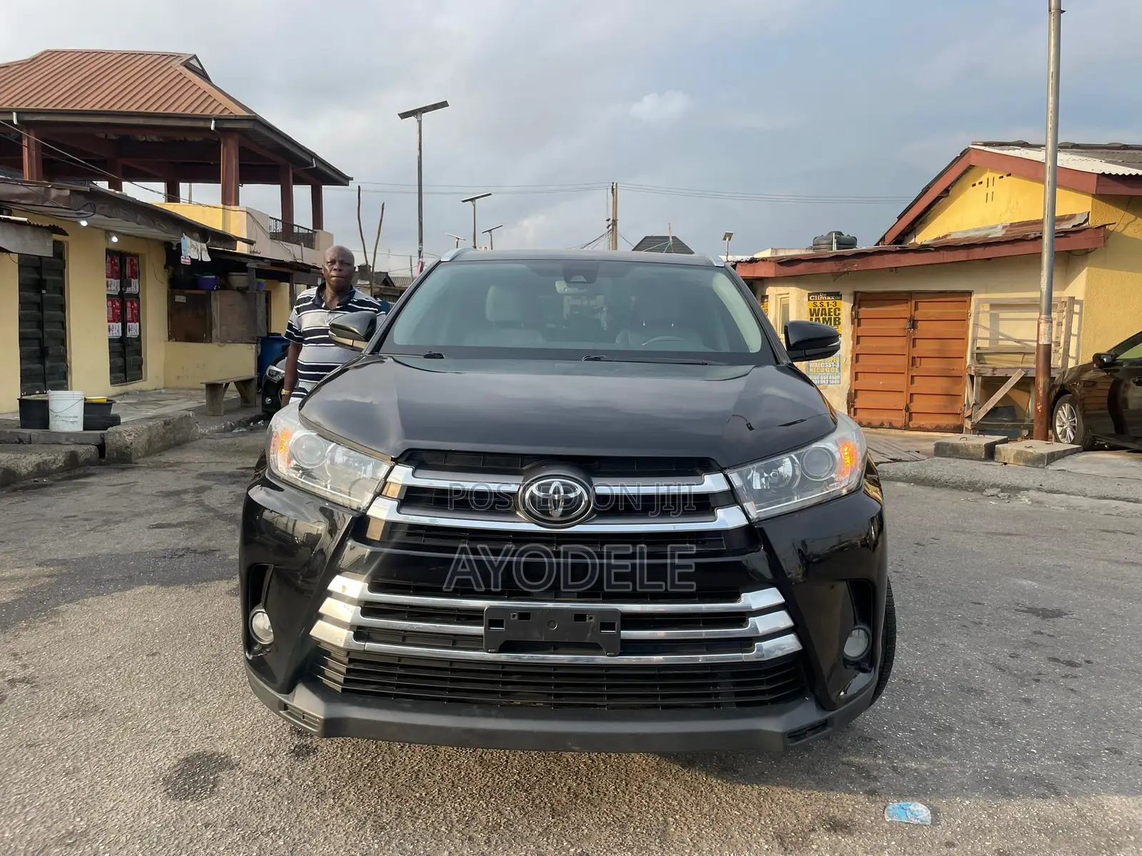 Toyota Highlander XLE 4x4 V6 (3.5L 6cyl 8A) 2017 Black