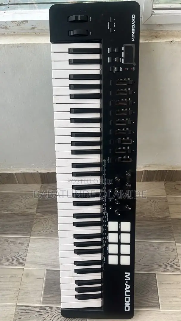 M-Audio Oxygen61 Midi Controller