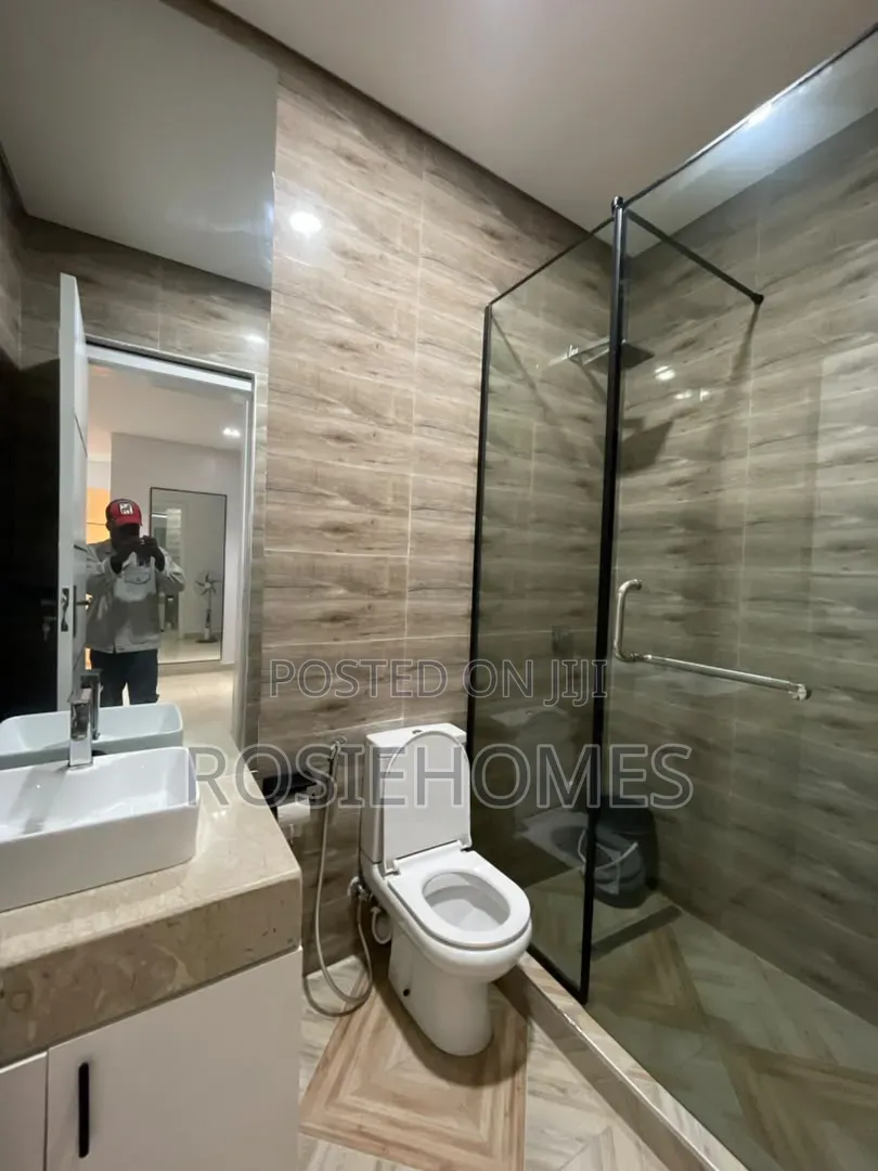 Furnished 4bdrm Duplex in Agungi for rent