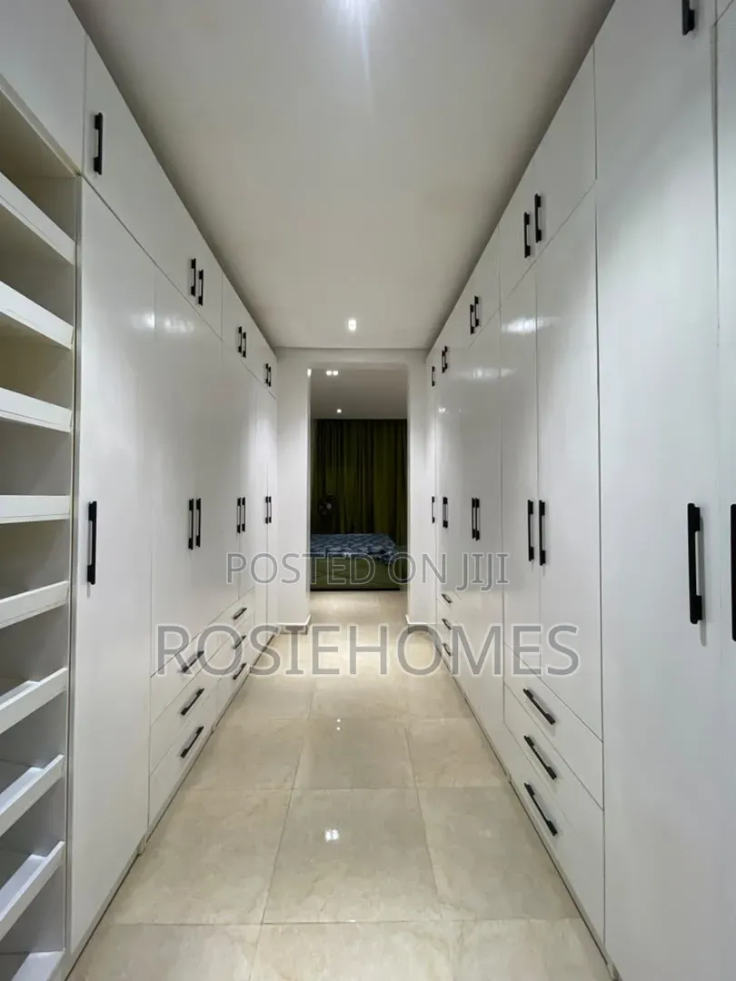 Furnished 4bdrm Duplex in Agungi for rent
