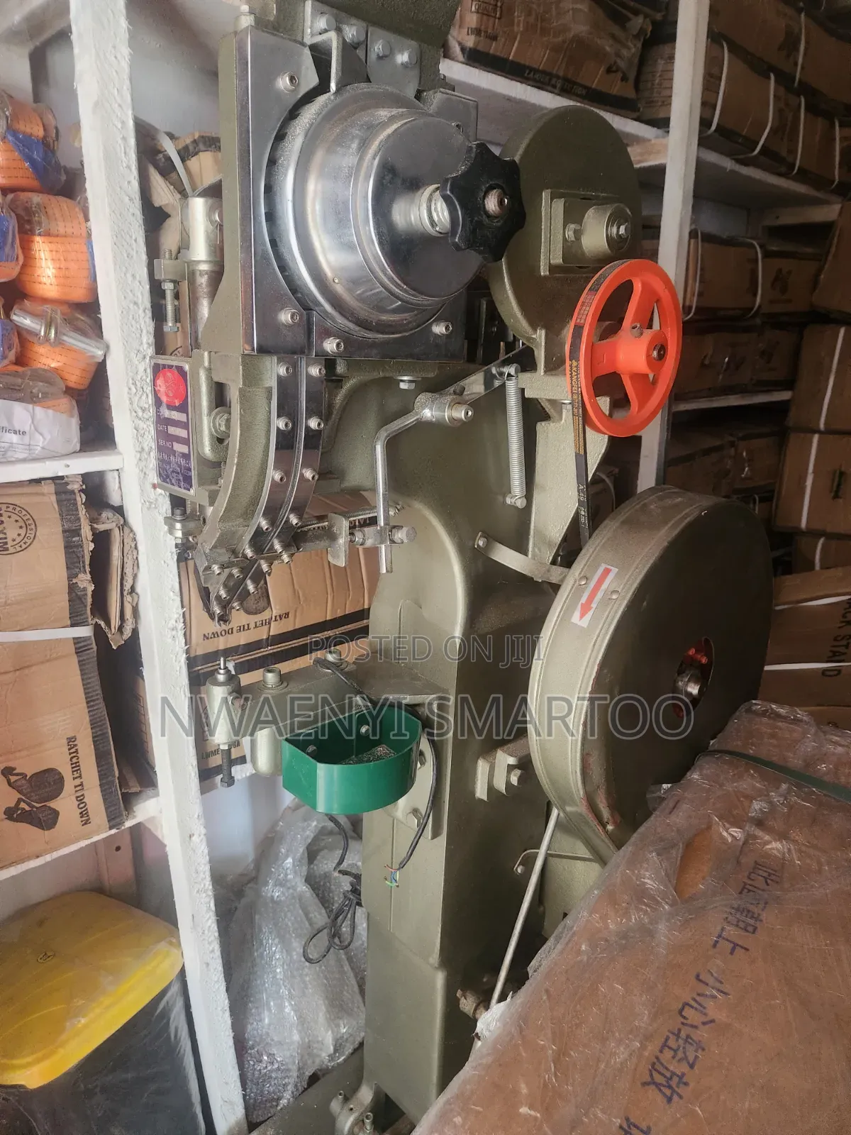 Air Industrial Reviting Machine