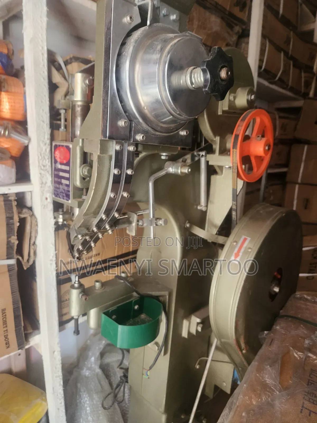 Air Industrial Reviting Machine