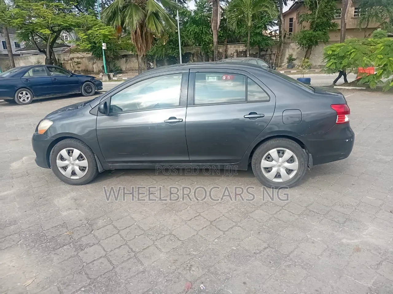 Toyota Yaris 1.5 Sedan 2008 Gray