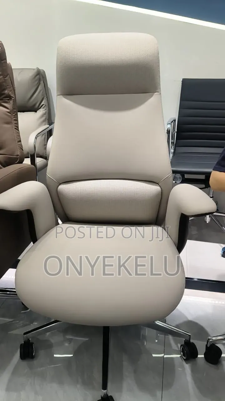 Smart Executive Swivel Chair